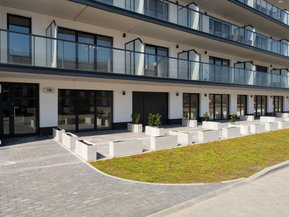 Wellness & Spa Resort Dziwnow Riverfront Apartments With Parking By Noclegi Renters Eksteriør billede