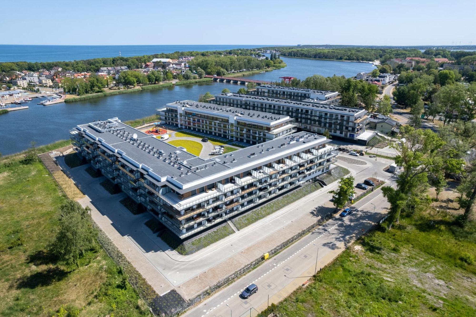 Wellness & Spa Resort Dziwnow Riverfront Apartments With Parking By Noclegi Renters Eksteriør billede