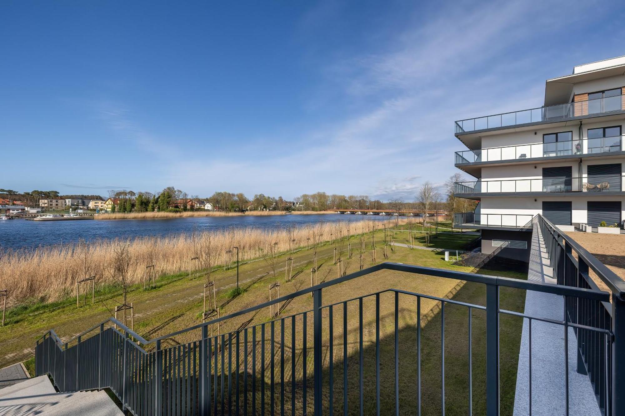 Wellness & Spa Resort Dziwnow Riverfront Apartments With Parking By Noclegi Renters Eksteriør billede